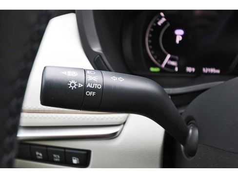 Certified 2025 MAZDA CX-90 Plug-In Hybrid w/ Premium Plus image 19