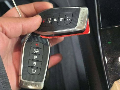 Certified 2025 INFINITI QX80 Sensory w/ Exterior Package image 10