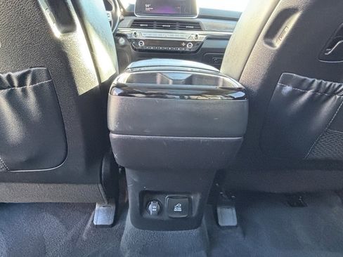 Used 2022 Kia Telluride SX w/ SX Prestige Package image 20