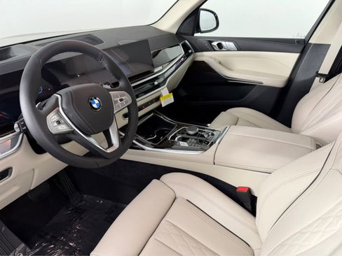 New 2026 BMW X7 xDrive40i image 10
