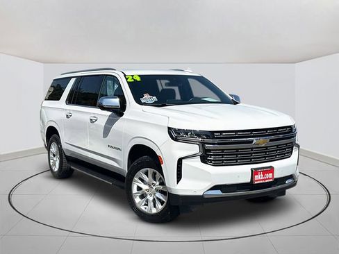 Certified 2024 Chevrolet Suburban Premier AWD/4WD image 1