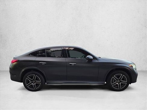 Used 2024 Mercedes-Benz GLC 300 4MATIC image 5