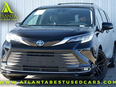 Used 2022 Toyota Sienna Limited