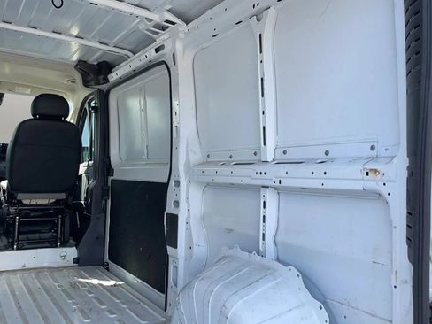 Used 2025 RAM ProMaster 2500 w/ Convenience Group FWD image 36