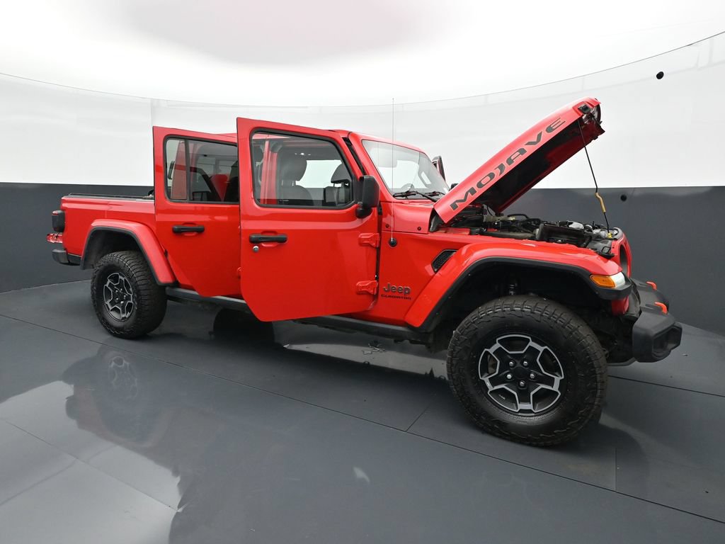 Used 2023 Jeep Gladiator Mojave w/ LED Lighting Group AWD/4WD image 33