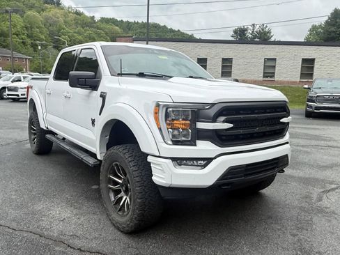 Used 2021 Ford F150 XLT w/ Equipment Group 302A High AWD/4WD image 10
