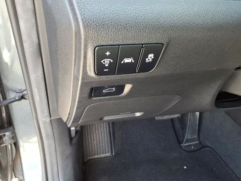 Used 2022 Kia K5 LXS image 17