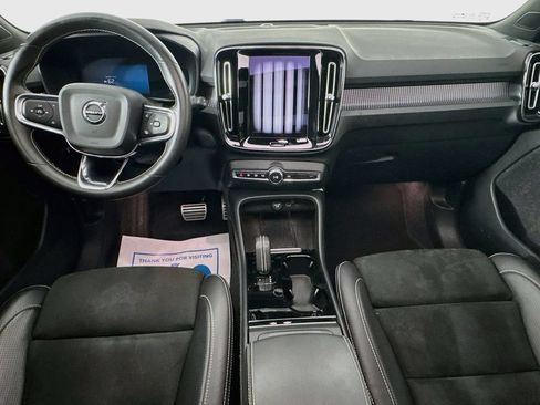 Used 2021 Volvo XC40 P8 Recharge w/ Advanced Package AWD/4WD image 21