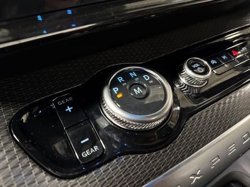 New 2026 Ford Expedition Max Platinum w/ Stealth Appearance Package image 28