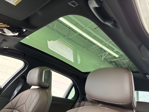 New 2026 BMW 740i xDrive image 16