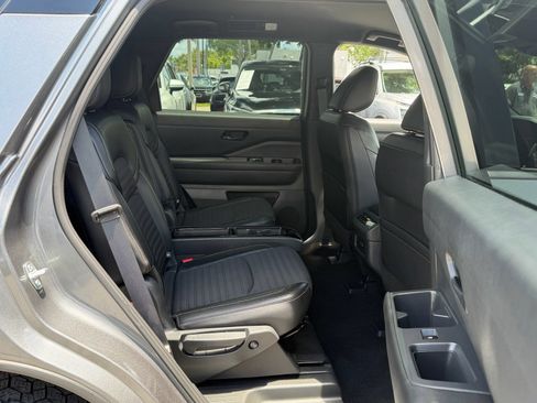 Certified 2024 Nissan Pathfinder Rock Creek AWD/4WD image 16