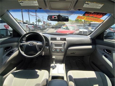 Used 2008 Toyota Camry LE FWD image 6