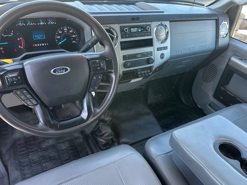 Used 2023 Ford F650 2WD Regular Cab Super Duty image 12