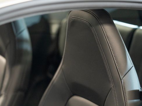 Certified 2025 Porsche 911 Carrera S RWD image 26