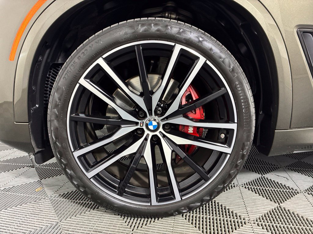 Certified 2023 BMW X5 xDrive40i w/ M Sport Package AWD/4WD image 8
