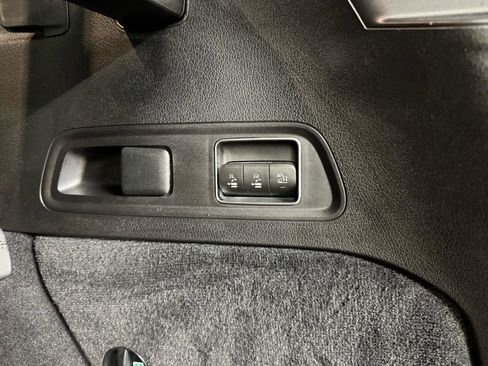 Used 2024 Mercedes-Benz GLS 63 AMG 4MATIC image 43