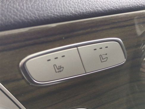 Used 2021 Mercedes-Benz C 300 4MATIC Cabriolet w/ Multimedia Package image 25