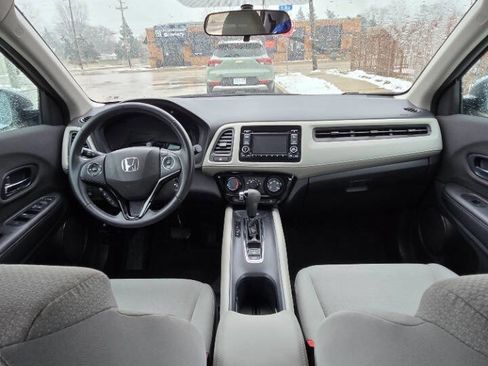 Used 2021 Honda HR-V LX image 30
