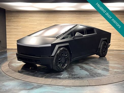 Used 2024 Tesla Cybertruck Cyberbeast AWD/4WD image 7
