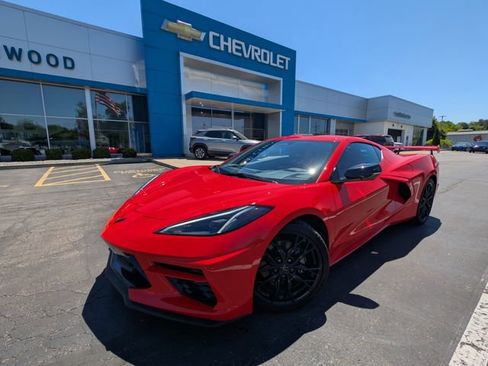 Used 2026 Chevrolet Corvette Stingray Coupe w/ Battery Protection Package RWD image 25