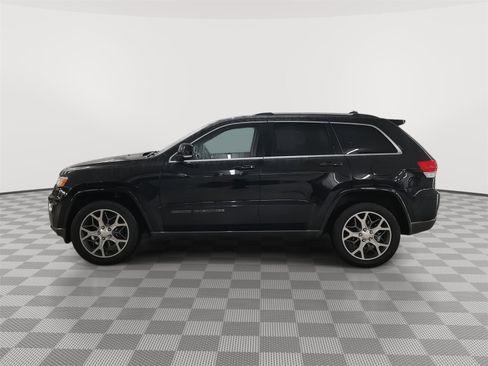 Used 2018 Jeep Grand Cherokee Limited AWD/4WD image 27