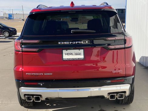 New 2026 GMC Acadia Denali w/ Super Cruise Package image 6