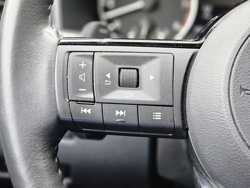 Certified 2023 Nissan Rogue SV w/ SV Premium B Package image 17