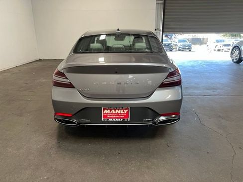 Used 2024 Genesis G70 2.5T RWD image 4