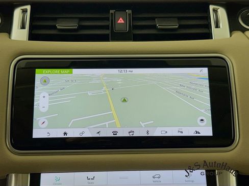 Used 2022 Land Rover Range Rover Sport HSE Silver Edition image 18