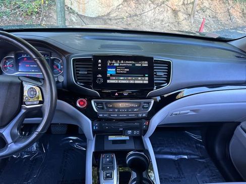 Used 2021 Honda Pilot Elite image 15