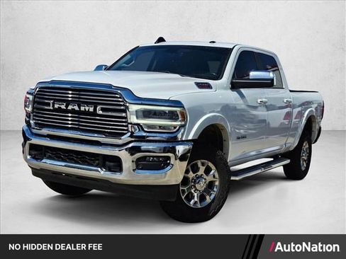Used 2022 RAM 2500 Laramie AWD/4WD image 1