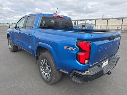 Used 2023 Chevrolet Colorado Z71 w/ Z71 Convenience Package 2