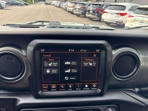 Used 2023 Jeep Wrangler Unlimited w/ Sun & Screen Package AWD/4WD image 24
