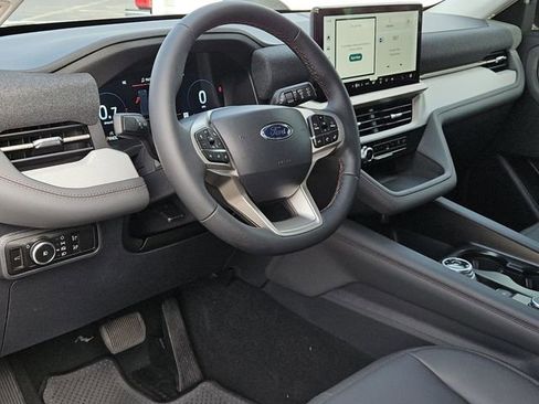 New 2026 Ford Explorer Active w/ Active Comfort Package image 23