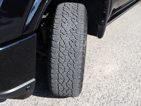 Used 2022 GMC Sierra 3500 Denali AWD/4WD image 47