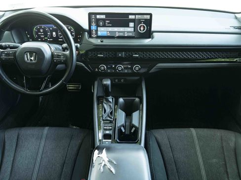 Used 2024 Honda Accord Sport image 26