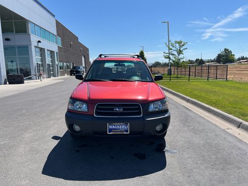 Used 2005 Subaru Forester 2.5X AWD/4WD image 2