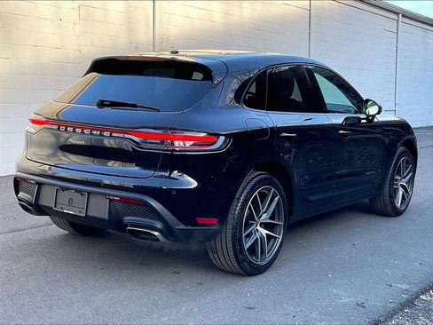 Used 2025 Porsche Macan image 17