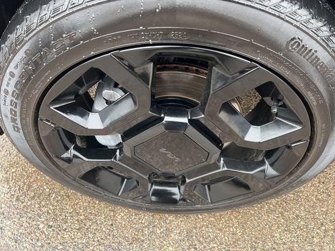 Certified 2025 Kia Sorento X-Line EX image 46