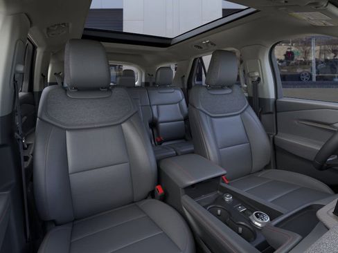 New 2026 Ford Explorer Active w/ Active Comfort Package image 10