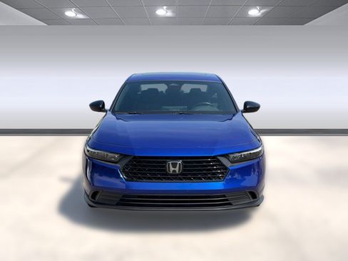 Used 2023 Honda Accord Sport image 6