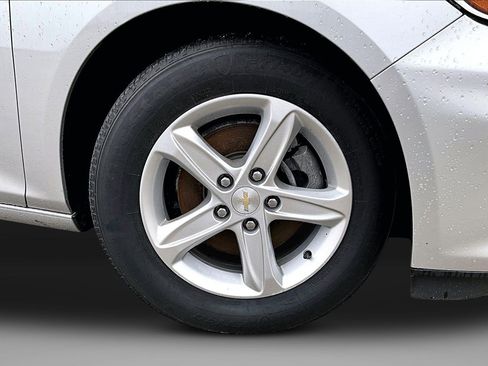 Used 2020 Chevrolet Malibu LS image 8