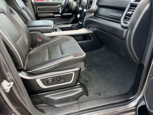 Used 2023 RAM 1500 Laramie AWD/4WD image 27