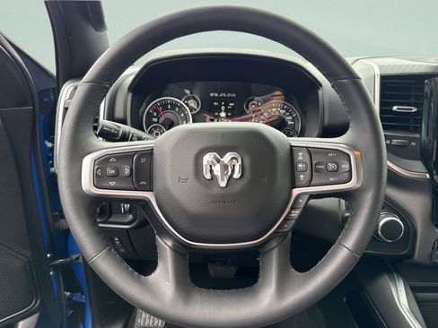 Used 2025 RAM 1500 Big Horn AWD/4WD image 11