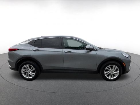 Used 2025 Buick Envista Preferred FWD image 13