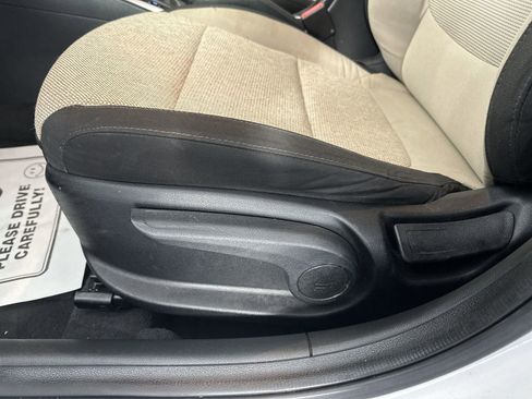 Used 2021 Hyundai Accent SEL image 16