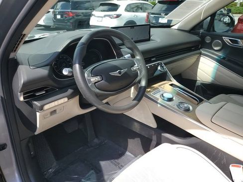 Used 2024 Genesis GV80 2.5T w/ Advanced Package AWD/4WD image 9