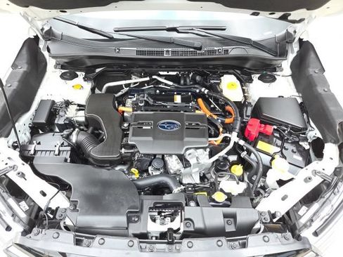 Used 2025 Subaru Forester Touring AWD/4WD image 10