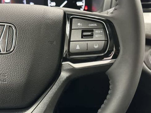 Certified 2026 Honda Odyssey EX-L image 18