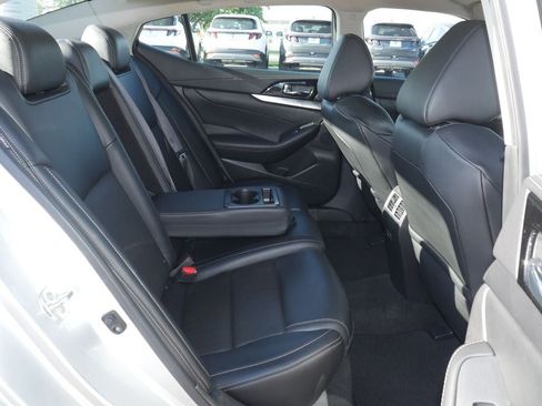 Used 2021 Nissan Maxima 3.5 SV w/ Floor Mat Group FWD image 25